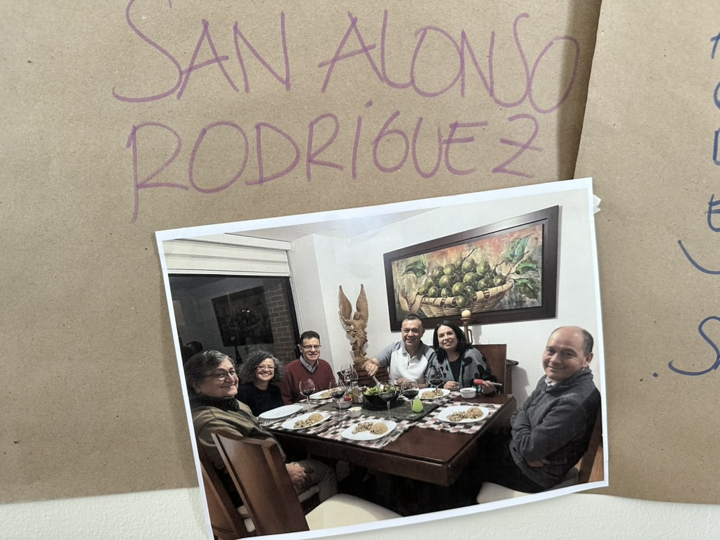 1EBBFC0C-CF9F-4670-9315-7853E093F66D_1_105_c